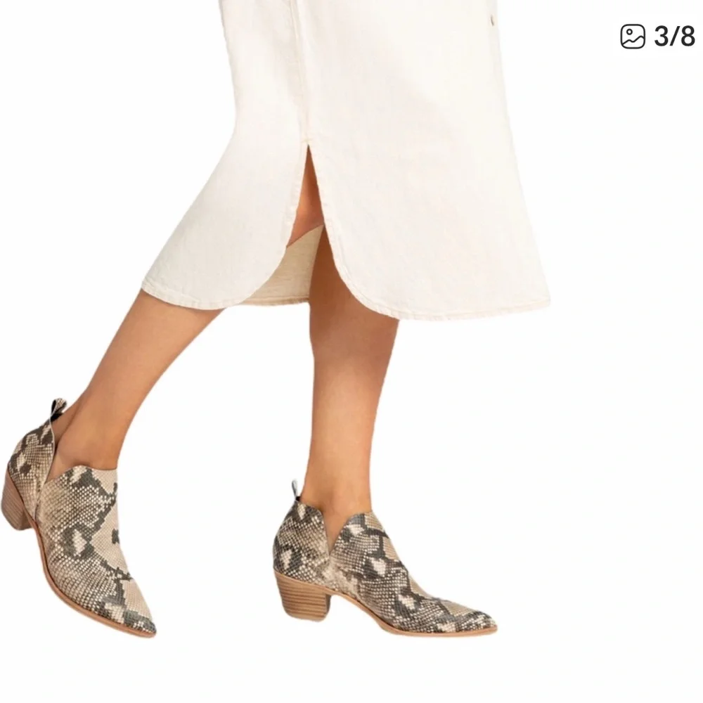 Dolce Vita Sonni Leather Booties in Snakeskin - Picture 2 of 10